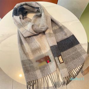 Letter Cashmere Recognize Designer Wool Hijab Scarves Super Pure Embellished Long Printed Double Sided Printing Two Colors Joint Name