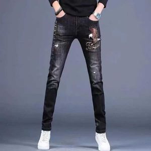 Jeans masculinos de alta qualidade masculino jeans clássico Eagle Eagle Rua decorativa Ultra-Financin Jeans Casual Casual Casual;Q240427
