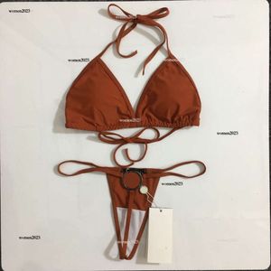 Märke badkläder kvinnor bikini set designer tvådelar baddräkt mode logotyp underkläder bh 2 st baddräkter sexiga flickor t-formade trosor sommarlovet strand 26 april