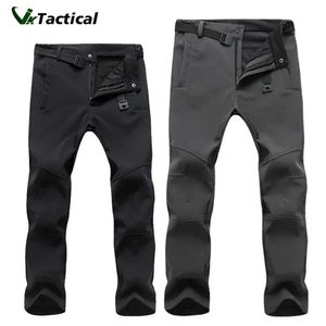 Men's Pants New Winter Soft Shell Hot Hiking Pants Tactical Pants Mens Wool Cargo Pants Waterproof and Warm Police Work ClothesL2403