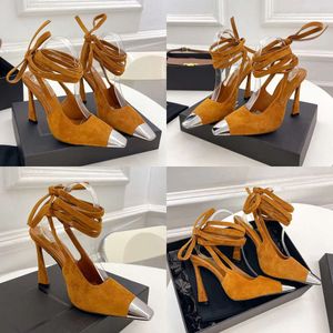 Pompe formali del cappuccio in pelle scamosciata in pelle scamosciata in cambio da piede da donna a filo da 105 mm alla caviglia alla caviglia in pizzo su slingbacks Scarpe abiti da banchetto designer con cassetta di qualità originale