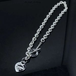 Desginer Tiffanyjewelry Home Seiko Wysokiej jakości OT Love Naszyjnik z Diamond Heart Fashion Chain popularny w Internecie Naszyjnik Tiffanybead 600