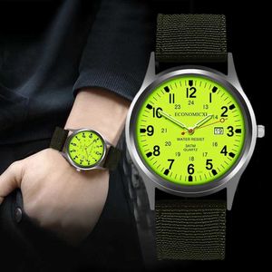 Avanadores de pulso Relvoamento HOMBRE Moda verde Mens Sports Sports Nylon Strap Data automática quartzo pulso luminoso luminoso Relogio Masculino q240426