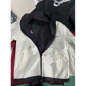 내구성있는 방수 방향 가벼운 스노우 보드 등산 야외 코트 겉옷 단서