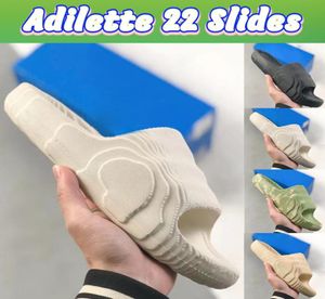 Adilette 22 Slides Slifor Designer Designer Uomini Slide Sandals Donne Pool Slippista Magic Lime St Desert Sand Magic Lime Grigio nero Flat Pla7775973