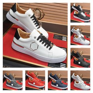 Designer di lusso maschio plein scarpe classiche moda comoda outdoor di alta qualità in pelle di alta qualità teschi in metallo elementi elementi sneakers resistenti all'usura