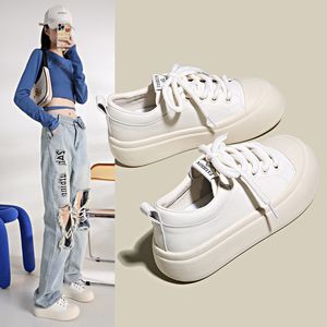 Little White Buty Nowe modne modne, swobodne płaskie buty Trendy wszechstronne buty na tablicy studenckiej Białe sport