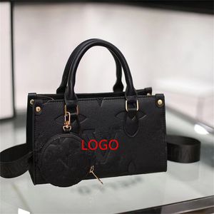 2024 Designer On The Go East West PM Reverse Canvas Tote Bag with Round Coin Wallet Designer Luxury Handbag Shoulder Bags dhgate