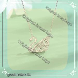 Swarovskis Jewelry Necklace Jumping Heart Swan Necklace Female Element Crystal Smart Clavicle Chain Valentine's Day Birthday Gift 452