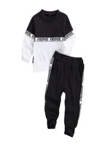 6M4T Kids Boys Tracksuit Letter Print Pullwork de manga longa Calça de pulôver da primavera 2pcs Crianças de roupas para crianças 2108234856281