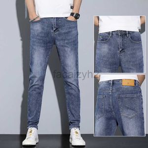 Jeans masculinos 2022 Primavera/verão New coreano Edição Jeans masculina elástica Slim Fit Feet Calça Men Jeans Blue Youth calça