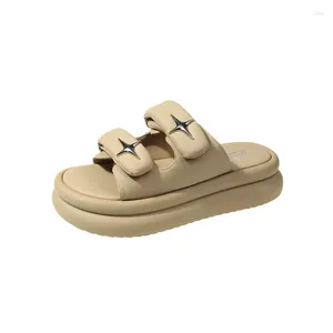 Scarpe casual sandali femminile estate fata vento stella stella spessa sola infradito a flip round head beach