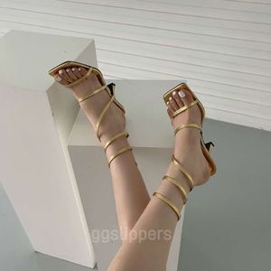 Obcasowe złote kobiety przybycie moda Wysoka sandały cienki nisko obcasowy wąski zespół Rome Summer Gladiator swobodny sandałowy buty 23031 71