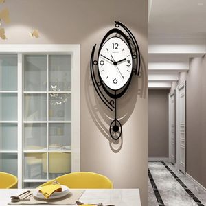 壁時計クリエイティブメタルクロックビンテージスタイルラウンドラグジュアリーデコレーションサイレントクォーツホーム装飾
