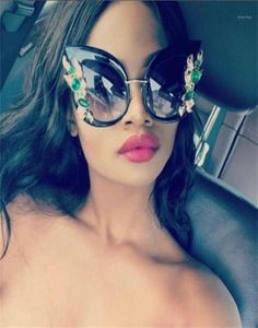 Солнцезащитные очки Rhinestone Cat Eye Женщины Vintage Brand Designer Clear Lens Luxury Ladies Glasses Fashion Pink Uv400sunglasses8537593