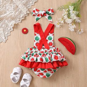 Rompers 2 pieces of newborn baby and 1 summer printed watermelon triangle jumpsuit with headband and baby sleeveless fashionable clothingL24F