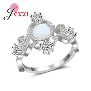 Cluster Rings Romantic Round White Fire Opal for Women Wedding Engagement Fashion 925 Sterling Silver Accessories