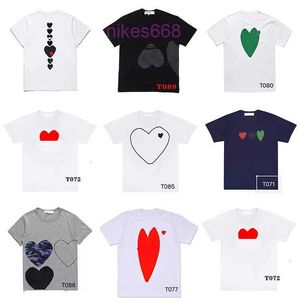 Spela designer herr t-shirts casual kvinnor des Badge garcons kvalitet tryck ärm kort t-shirt par hjärtan tshirt