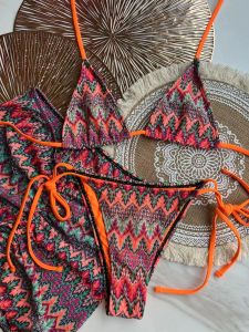 Set Zigzag Crochet -Molding Halter Triangle Bikini Shipuit Юбка 3pc Set Setwear