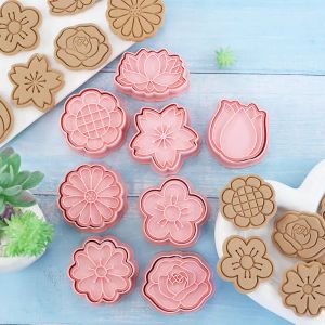 Formar 8st/set Flower Shape Cookie Cutters 3D Plastic Biscuit Mold Cookie Stamp Diy Fondant Cake Mold Kök Bakning bakverk Bakeware