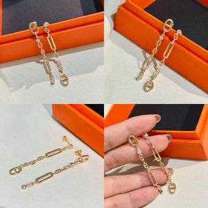 Smyckesdesigner Pendant Stud Gold Sier Classic Earrings for Women Wedding Brand Valentines Day Gift With Box Original kvalitet