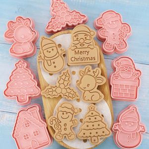 Moulds 8Pcs/Set Christmas Biscuit Mold Santa Snowman Tree Elk Cute Pattern Cookie Stamp Pressure Fondant Sugarcraft Baking Tools