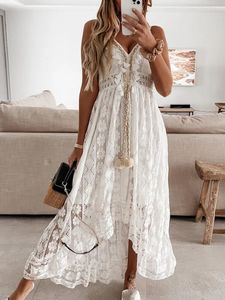 Frauen Spitze Boho -Style Langes Kleid Einfacher Farbe Deep Vnevel und Strandbekleidung hohe Taille Aline Sommer Wildschlinge für Lady 240426