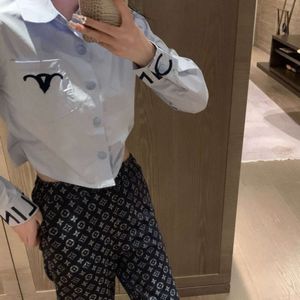Frühling Short Women Shirt Designer Bluse Modebrief Stickerei Short Long Sleeve Shirts Revers Strickjacke Coat Shirt Top Top