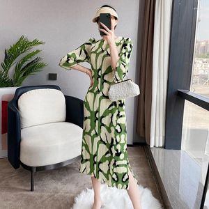 Casual Dresses Miyake Pleated Original High-End Dress Women 2024 Spring and Summer Aging Large Size Temperament Lose Thin Belly Long Kjol