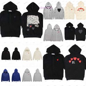 Mens Hoodie Sweatshirts Women Zipper Loose Coat Play Sweatshirt Commes Des Small Red Heart Jacket Garcons Standard and Fleece Casual Jumpers Cardigan Sun