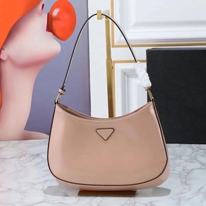 Designer de qualidade da moda Bolsa de ombro Hobo para mulher mensageira Lady Tote Chain Burse and Bandbag Clucth Bags Fashion Foumas Crossbody Sourtail Bags