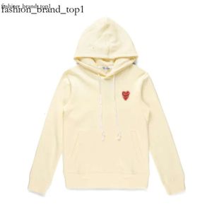 Hoodie Designer Men's Hoodiescommes Des Garcon Hoodie Sweatshirt Mockneck PLAY Big Heart Hoodie Commes Des Garcon Full Zip Designer Hoodie for Man 5353 1232 9647