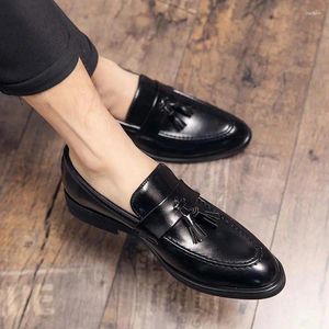 Scarpe eleganti brogue in pelle maschile intagliato intagliato brand business retrò casual formale