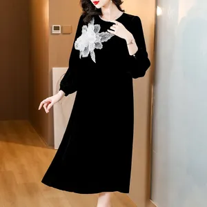 Casual Dresses 2024 Fashion Black Velvet Dress Women's Autumn Versatile Doll Neck 3/4 Sleeve Loose Fit Holiday Vestidos