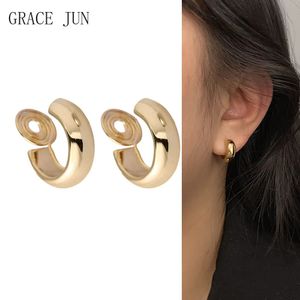 Grace Jun Vintage Gold Farbe Minimalist C Formclip an Hoop Ohrringen Nicht durchbohrtes niedliches Ohrring für Frauen Party Charme Schmuck 240418