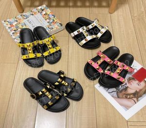 2022 فاخرة متعددة الفاخرة Triple S Slippers Low New Arrival Sneaker Combination Soiles Boots Womens Runner Shoes Top Quality Sport1221392