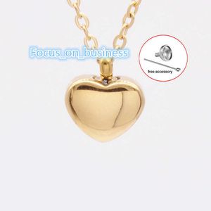 Ashes Memorial Cremation Jewelry Ciondolo 18K Gold S925 Heart Plorato Catena personalizzata Collana urna personalizzata per donne