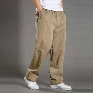 Męskie dżinsy męskie do noszenia swobodne spodnie na zewnątrz kurtka na zewnątrz modne bawełniane spodnie kieszeń proste luźne sport Q240427