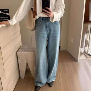 2024 New Loose and Slim Small Jeans Womens Spring Womens Pants