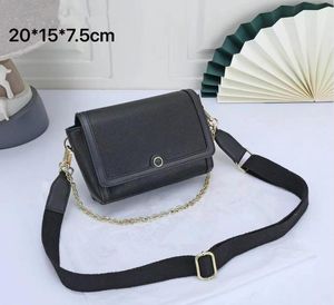 Pretty 2023Designer Fashion Bag K Ladie Handväska berömda Totes Snapshot Camera Small Crossbody Purse Women Axel Väskor Messenger Cross Body