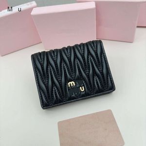 Best Selling Wallet Original 85% Factory Mini Pleated Small Bag Popular on the Internet for Women Fashionable Short Change Mouth Red Leather Chain Card Bag