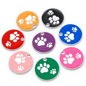 Tags 20pcs Round Paw Metal Hunde Tag Haustier Antilost Identitätsplatte Farbschriften Blindpendellkragen Zubehör zu Hause fallen lassen