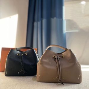 24SS Women's Luxury Designer Riveted Bucket Bag Women's Handbag Shoulder Bag Makeup Bag Purse 25cm RHWCR