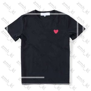 Comes Des Garcon Shirt Designer Men's T-shirts Summer Mens T-shirts CDGS Play T Shirt Commes Short Sleeve Womens des Badge Garcons broderi Heart Red Love 393