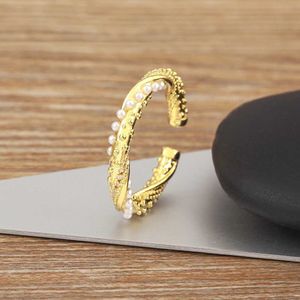 Bandringe Klassisches neues Design Pave Shiny Zircon Perle Open einstellbarer Ring für Frauen Fingerschmuck Accessoires Urlaub Exquisite Geschenke Q240427