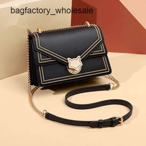 Best Selling Handbag Novel 80% Factory Wholesale Golden Fox Bag Womens New Korean Crossbody Versatile Genuine Leather One Shoulder Sewn Small Body Bag