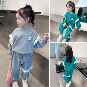 Set di abbigliamento per bambini abiti da ragazza 2 pezzi abiti primaverili per bambini per bambini per bambini abiti sportivi per 2-8 anni set per bambini