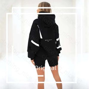 Blakey Hoodie Woman Bluzy Bluzy Bluzy swobodne litery drukuj bluza moda moda długie rękaw luz luźne y2k streetwear jesienne zima lady pullover biały 555