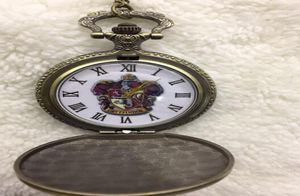 Brązowy klasyczny winorośl Duży kwarc rzymski cyfrowy Flip Magical College Pocket Watch Mężczyzna M127030076