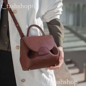 Högkvalitativ väska Polen axelväskor Half Moon Cyme Numero Dix Designer Handväskor Fashion Crossbody Polenly Läder Lerande ansikte Polenee Bag 824